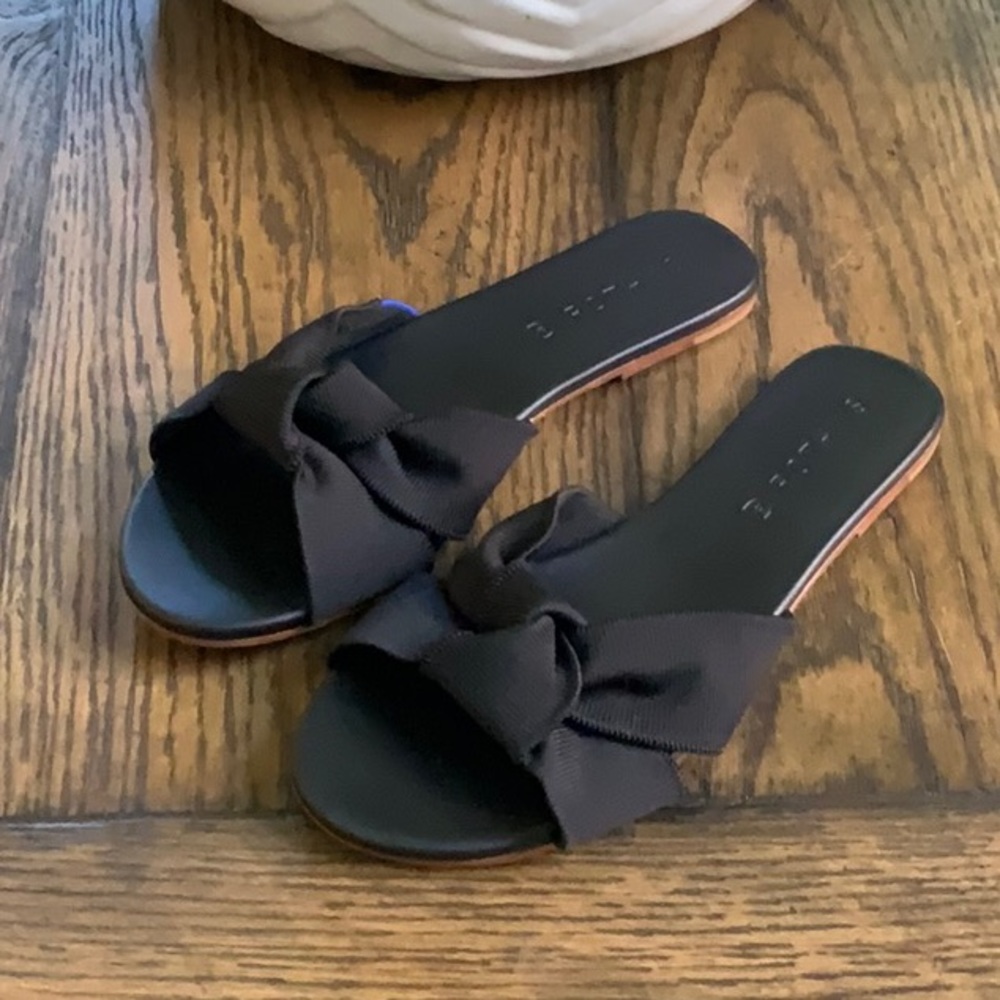 Rothy’s The Knot in Black 6.5